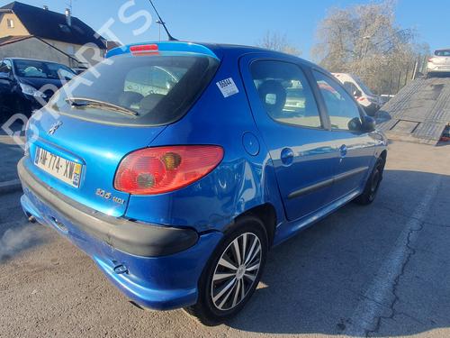 Venstre baglygte PEUGEOT 206 Hatchback (2A/C) 1.4 HDi eco 70 | BP27663579C34 