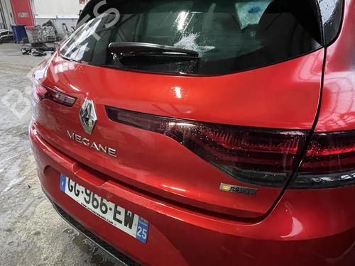 Bakluke CC/Kombi-Kupé RENAULT MEGANE IV Hatchback (B9A/M/N_) 1.3 TCe 140 (B9NB) | BP22517906C6 