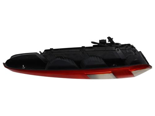 Right taillight FORD FIESTA V (JH_, JD_) 1.4 TDCi | BP25594147C35