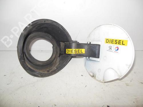 Used Fuel flap PEUGEOT 308 I (4A_, 4C_) 2.0 HDi (150 hp) 18179534