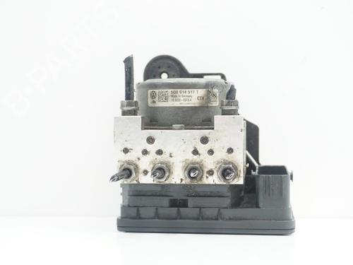 Used ABS pump VW GOLF VII (5G1, BQ1, BE1, BE2) 2.0 GTI (220 hp) 18179644