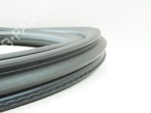 Used Rubber door seal PEUGEOT 2008 II (UD_, US_, UY_, UJ_, UR_, UC_) 1.5 BlueHDI 130 (131 hp) 18193541