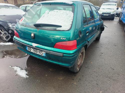 Left headlight PEUGEOT 106 II (1A_, 1C_) 1.1 i | BP27266162C28 