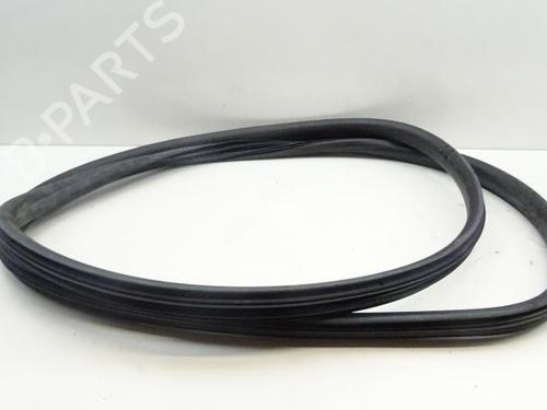 Used Rubber door seal Rubber door seal RENAULT CLIO IV (BH_) 1.5 dCi 75 (75 hp) 19728777 19728777