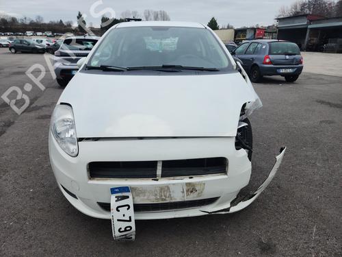 Pièces Détachées Usagées FIAT GRANDE PUNTO (199_) 1.2 (65 hp) 4380315