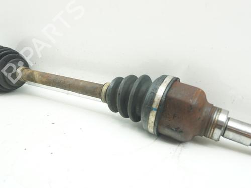 Used Left front driveshaft Left front driveshaft PEUGEOT 206+ (2L_, 2M_) 1.4 i (73 hp) 19731449 19731449