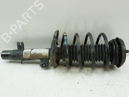 Used Right front shock absorber Right front shock absorber CITROËN C3 III (SX) 1.5 BlueHDi 100 (SXYHYP, SXYHTU) (102 hp) 19730744 19730744