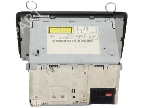 Used Radio Radio AUDI A3 (8P1) 1.9 TDI (105 hp) 21115620 21115620