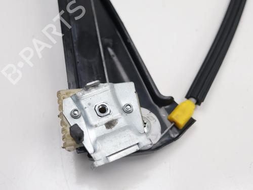 Rudehejsemekanisme ventre foran VW GOLF V (1K1) 2.0 TDI 16V | BP24060054C22 