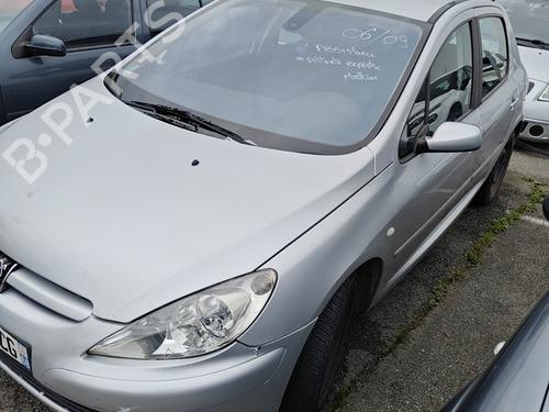Front bumper PEUGEOT 307 (3A/C) 1.6 16V | BP22765607C7 