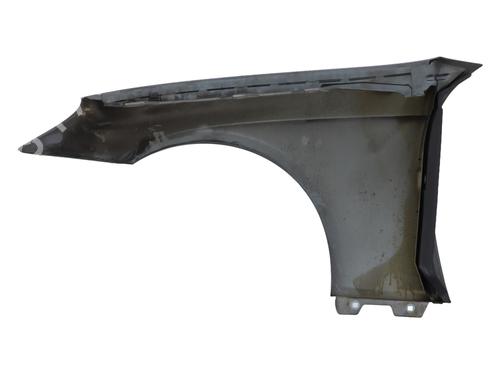 Used Right front fenders Right front fenders MERCEDES-BENZ CLS (C219) CLS 320 CDI (219.322) (224 hp) 26435089 26435089