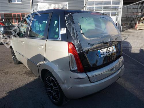 Right headlight LANCIA MUSA (350_) 1.3 D Multijet (350.AXM11, 350.AXM1A, 350.AXI1A) | BP18176170C29 