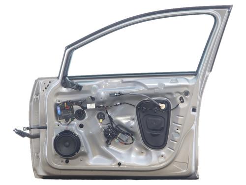 Used Right front door Right front door 39396765 39396765