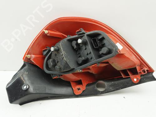 Left taillight RENAULT CLIO III (BR0/1, CR0/1) 1.2 16V (BR02, BR0J, BR11, CR02, CR0J, CR11) | BP18195338C34 