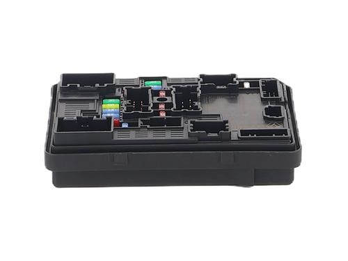 Used Fuse box Fuse box RENAULT CLIO V (B7_) 1.0 TCe 100 (B7MT) (101 hp) 26933343 26933343