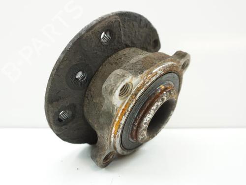 Used Right front steering knuckle Right front steering knuckle BMW 5 (E60) 530 d (231 hp) 18179086 18179086
