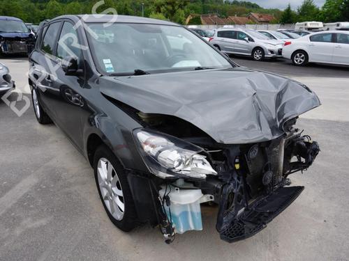 Armrest / Center console KIA CEE'D Hatchback (ED) 1.6 CRDi 115 | BP22072337I20  - Image 16