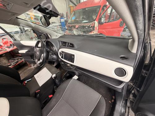 Used Dashboard Dashboard 38609298 38609298