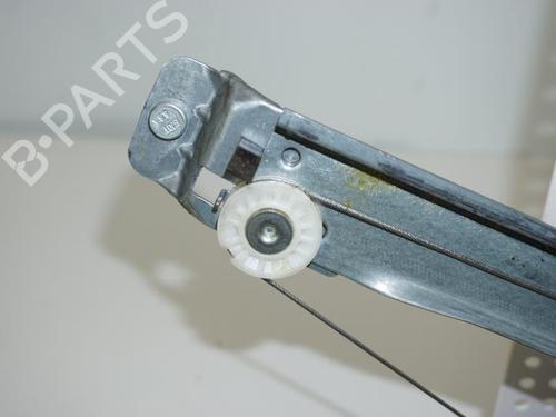 Rudehejsemekanisme ventre foran RENAULT CLIO IV Grandtour (KH_) 1.5 dCi 90 (KHN3, KHN4) | BP18197434C22 