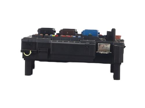 Fuse box PEUGEOT 508 I (8D_) 2.0 HDi | BP29213854E1 