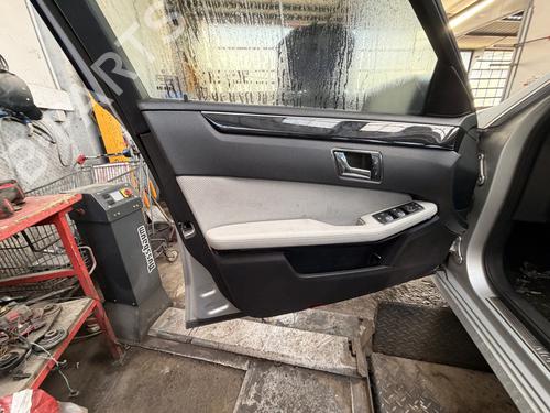 Used Front left panel Front left panel MERCEDES-BENZ E-CLASS (W212) E 200 CDI / BlueTEC (212.005, 212.006) (136 hp) 39980283 39980283