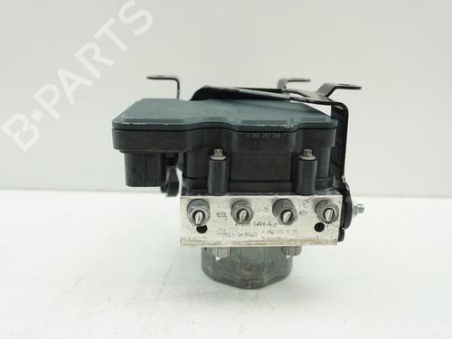 Used ABS pump ABS pump RENAULT TWINGO III (BCM_, BCA_) 0.9 TCe 110 (109 hp) 18184735 18184735