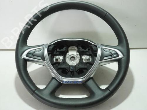Used Steering wheel DACIA SANDERO II 1.5 Blue dCi 95 (B8JL) (95 hp) 18179078