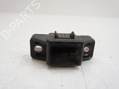 Used Tailgate lock RENAULT MEGANE I Coach (DA0/1_) 1.4 16V (DA0D, DA1H, DA0W, DA10) (95 hp) 18187383