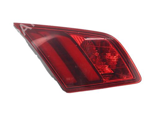 Used Left tailgate light Left tailgate light PEUGEOT 308 II (LB_, LP_, LW_, LH_, L3_) 1.6 HDi / BlueHDi 115 (115 hp) 26713328 26713328