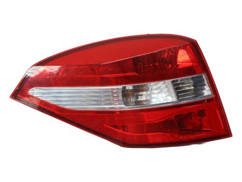 Used Left taillight RENAULT LAGUNA III Grandtour (KT0/1) 2.0 dCi (KT01, KT08, KT09, KT0K, KT12, KT1D, KT1W) (150 hp) 25770543