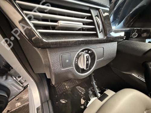 Used Headlight switch Headlight switch MERCEDES-BENZ E-CLASS (W212) E 200 CDI / BlueTEC (212.005, 212.006) (136 hp) 39980290 39980290