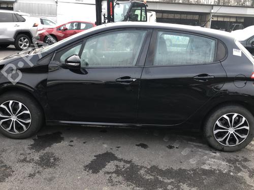 Rear parcel shelf PEUGEOT 208 I (CA_, CC_) 1.2 VTI 82 | BP23079385C85 