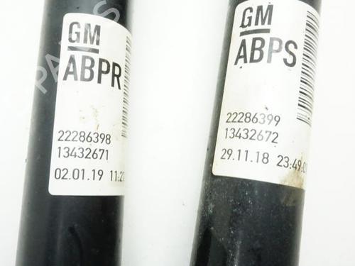 Used Right rear shock absorber Right rear shock absorber OPEL CORSA E (X15) 1.4 Turbo (08, 68) (101 hp) 22071947 22071947