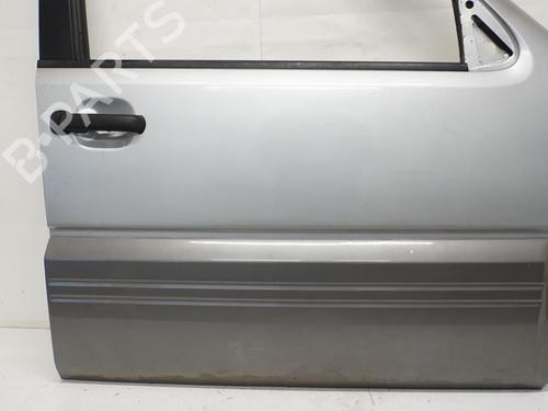 Used Right front door NISSAN TERRANO II (R20) 3.0 Di 4WD (154 hp) 18185014