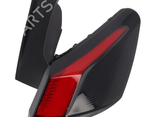 Used Right taillight PEUGEOT 3008 II SUV (MC_, MR_, MJ_, M4_) 1.5 BlueHDi 130 (131 hp) 31271947