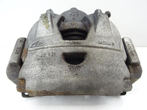 Used Right front brake caliper JAGUAR XF I (X250) 2.7 D (207 hp) 18174136