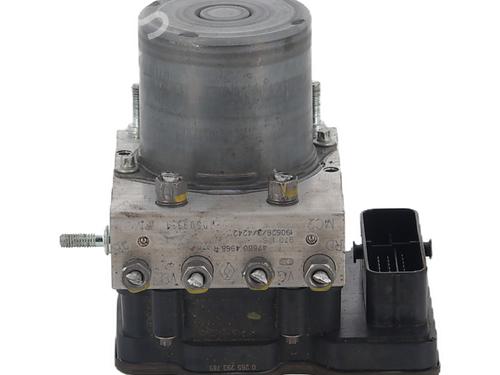 Used ABS pump RENAULT CLIO V (B7_) 1.3 TCe 130 (B7MF) (131 hp) 25222236