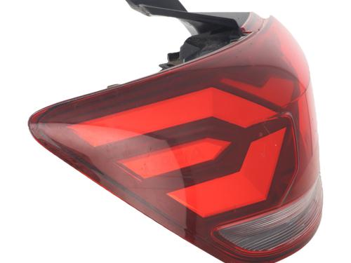 left-taillight-dacia-sandero-iii-2021-39396755 main image