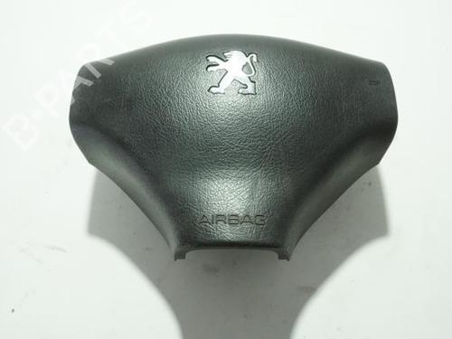Used Driver airbag PEUGEOT 206 Hatchback (2A/C) 2.0 HDI 90 (90 hp) 18185981