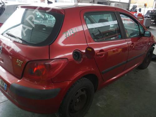 Left mirror PEUGEOT 307 (3A/C) 1.6 HDi 110 | BP21683751C26 