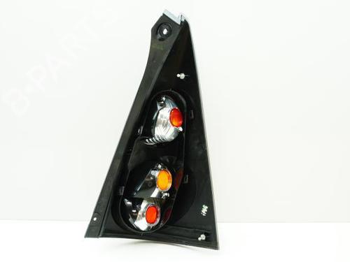 Used Left taillight Left taillight CITROËN C1 (PM_, PN_) 1.0 (68 hp) 31945260 31945260
