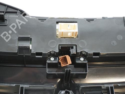 Used Instrument cluster CITROËN C3 Picasso (SH_) 1.4 VTi 95 (SH8FSC, SH8FP0, SH8FP6) (95 hp) 19728907