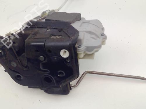 Højre fortil lås AUDI A3 (8P1) 2.0 TDI 16V (140 hp) 18185824