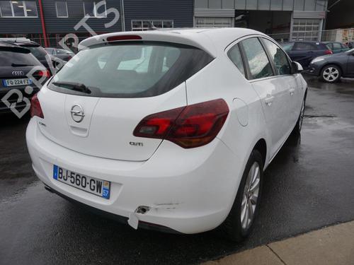 Left taillight OPEL ASTRA J (P10) 2.0 CDTI (68) | BP18191654C34 