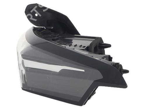 Right taillight PEUGEOT 308 III (FB_, FH_, FP_, F3_, FM_) PureTech 130 (FPHNSL, FPHNST) | BP25866330C35 