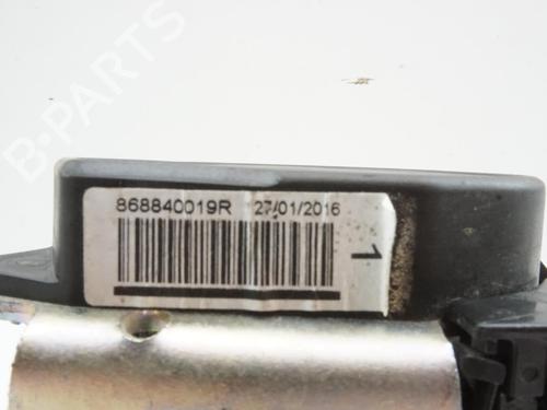 Used Front right seatbelt Front right seatbelt RENAULT MASTER III Van (FV) 2.3 dCi 135 FWD (FV0N, FV08, FV06, FV00, FV1S) (136 hp) 18196212 18196212