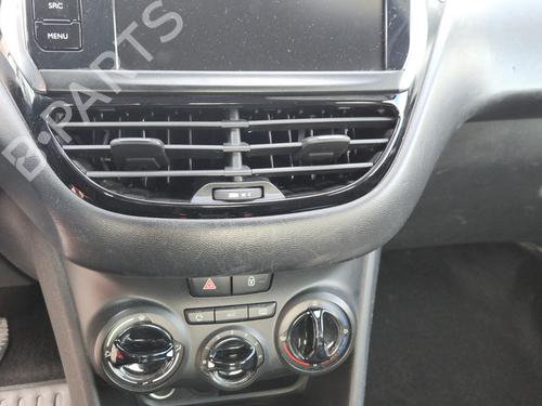 Radio PEUGEOT 208 I (CA_, CC_) 1.5 BlueHDI 100 | BP30408733E6
