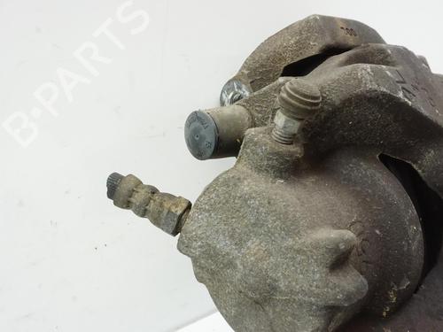 Bremssattel links vorne für RENAULT CAPTUR I (J5_, H5_) 1.5 dCi 90 (J5N4, J5M5, J5MW, J5M6, J5AL, J5AJ) (90 hp) 18190755