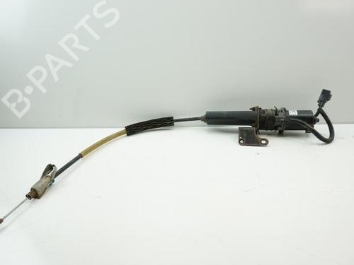 Used Electric handbrake NISSAN QASHQAI I (J10, NJ10) 1.5 dCi (110 hp) 18174052