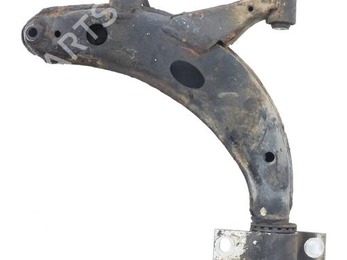 Used Right front suspension arm SUBARU IMPREZA Estate (GG) 1.6 AWD (95 hp) 31025600